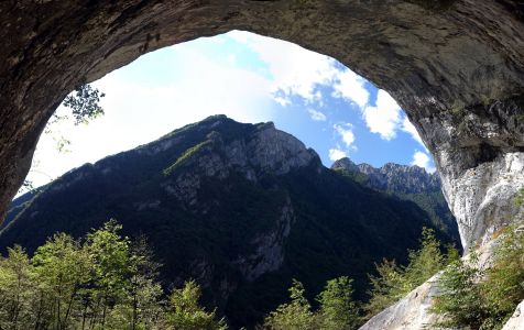 Z tunelu na masív Pala Alta